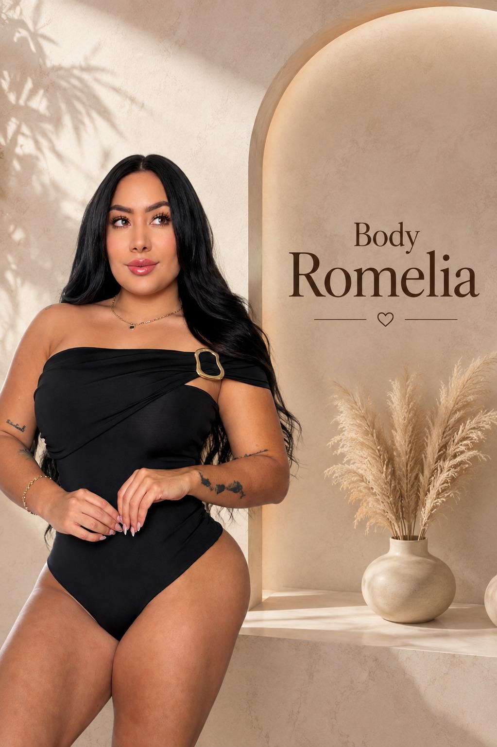 Body Romelia — editorial MONVAL en Instagram